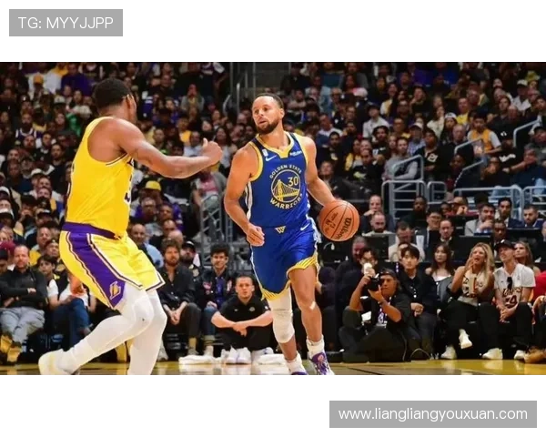 东契奇空砍43分12篮板8助攻库里23分助勇士揭幕战击败湖人 东契奇空砍43分12篮板8助攻库里23分助勇士揭幕战击败湖人