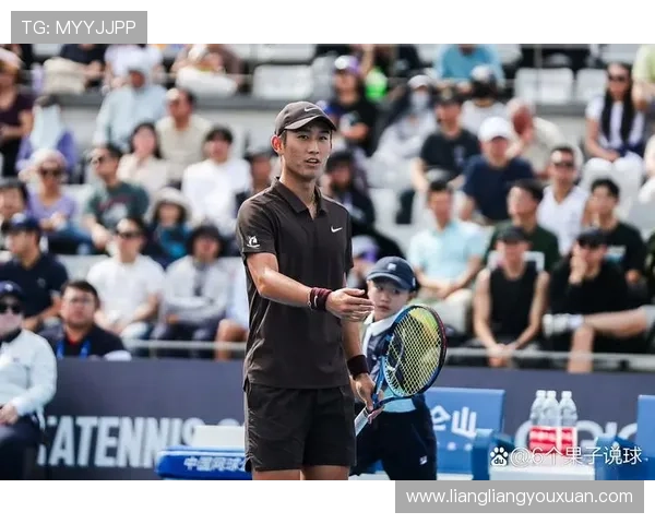 张帅直落两盘轻松战胜王欣瑜 晋级中网女单32强展现强势状态 张帅直落两盘轻松战胜王欣瑜 晋级中网女单32强展现强势状态