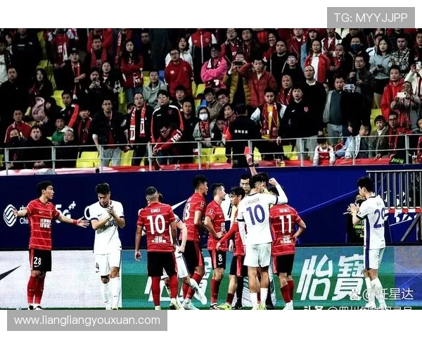 成都蓉城1-2不敌河南队 无缘本赛季中超冠军提前一轮落幕